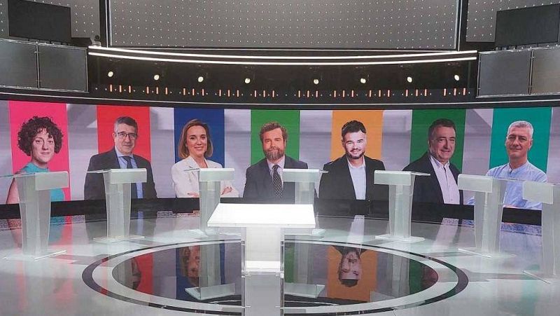 RTVE celebra el debate a siete en el ecuador de la campaña con los pactos como principal arma electoral