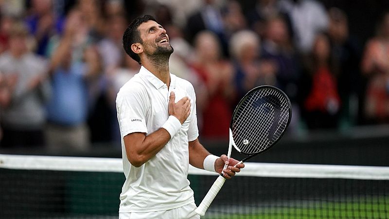 Djokovic no da opción a Sinner y repite final en Wimbledon