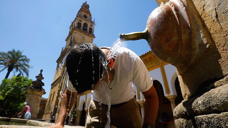 Tres comunidades en alerta por las altas temperaturas antes de la ola de calor prevista para este lunes