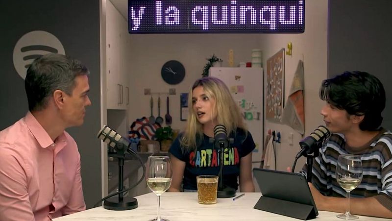 Del mitin tradicional al podcast 'La Pija y la Quinqui': todo vale para captar el voto el 23J