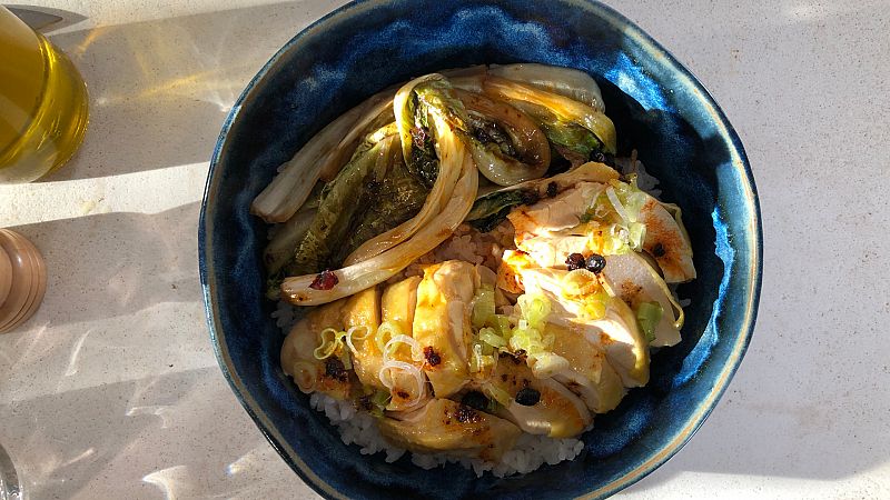Receta de Mara Lo: pollo blanco chino con lechuga a la sartn