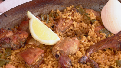 Paella de pollo, conejo y verduras. �F�cil, r�pida y deliciosa!
