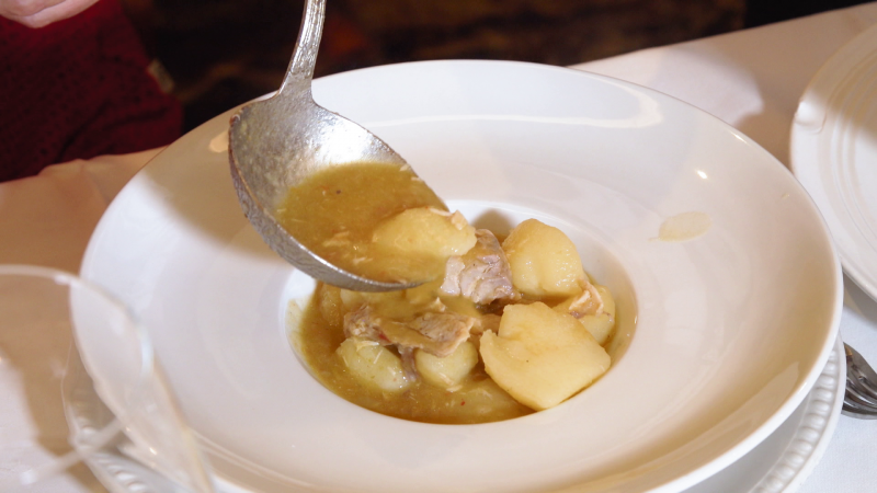 Receta de marmita: el guiso con patatas y bonito para chuparse los dedos