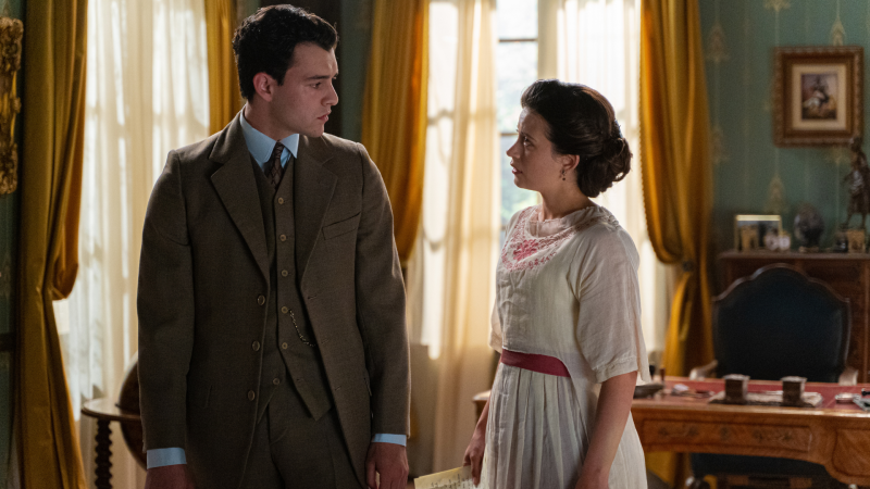 La Promesa | La decisión de Curro y Martina: "Carpe diem"