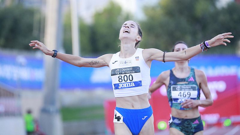 Marta Serrano irrumpe como el nombre más destacado de la primera jornada del campeonato de España de atletismo