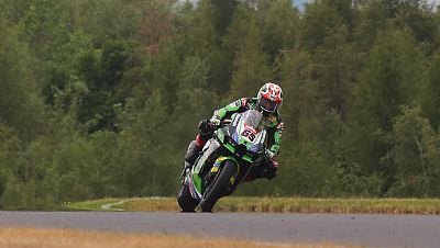 John Rea vuelve a lo ms alto del podio en una prueba del Mundial de Superbike