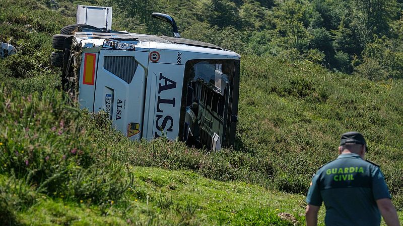 Seis de los 49 heridos en el accidente de autobús en Covadonga continúan hospitalizados