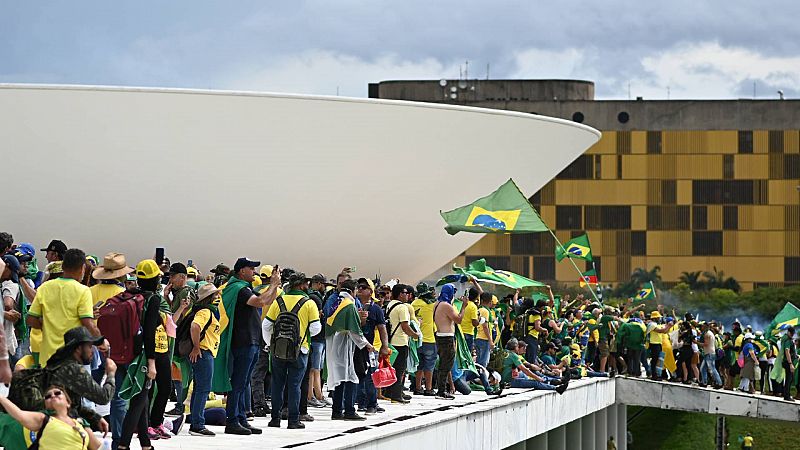 La Fiscalía de Brasil pide 30 años de cárcel para 40 de los acusados del asalto al poder