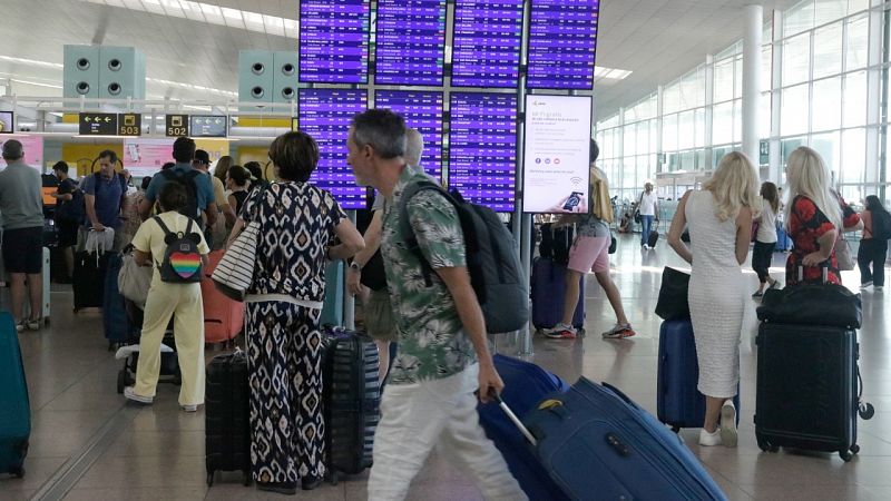 Desconvocada la vaga dels filtres de seguretat de l'aeroport del Prat