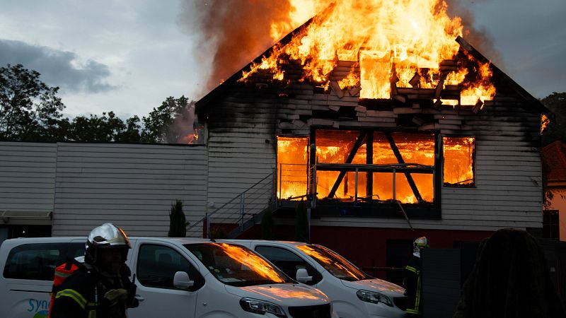 Once muertos en el incendio de un albergue en el noreste de Francia