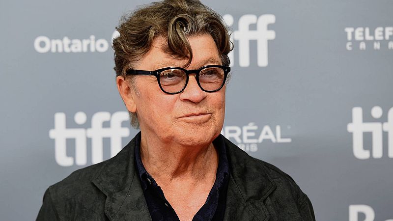 Muere Robbie Robertson, guitarrista y compositor de The Band, a los 80 años