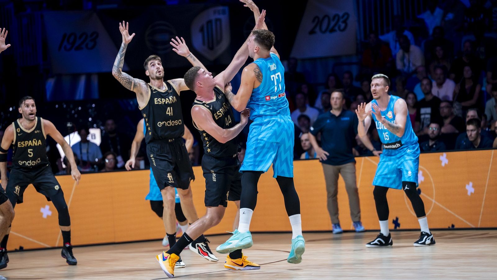 España 99-79 Eslovenia: resumen | Preparatorio Mundial 2023 - Baloncesto en RTVE | Ver