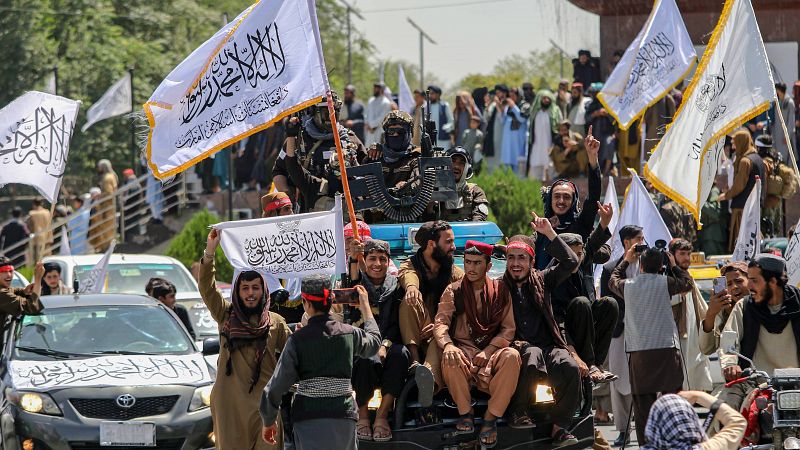 Afganistán dos años bajo el régimen talibán: un país asfixiado económicamente con los derechos sepultados