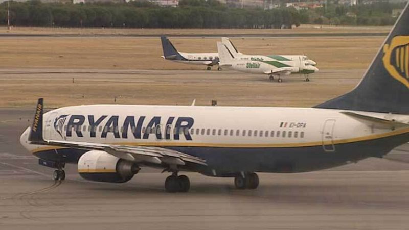La huelga de pilotos en Ryanair afecta este lunes y martes a 22 vuelos con llegada a España desde Bruselas