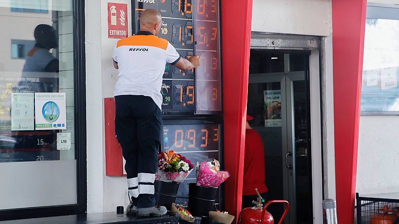 El precio de la gasolina y el disel aumenta por sexta semana consecutiva y encarece el puente de agosto