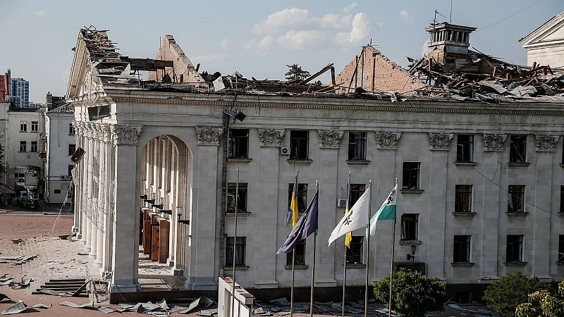 Al menos siete muertos y 117 heridos en un ataque ruso sobre la ciudad ucraniana de Chernígov