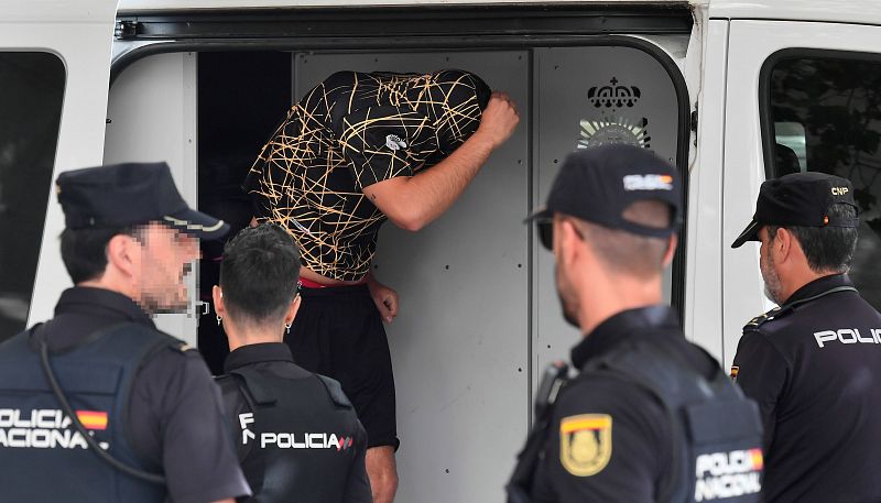 La Gendarmer�a detiene en Francia a dos j�venes m�s por la presunta violaci�n grupal a una turista en Magaluf