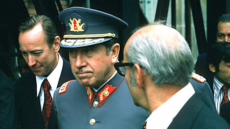 Chile condena a seis agentes del aparato represivo de Pinochet por matar al español Carmelo Soria