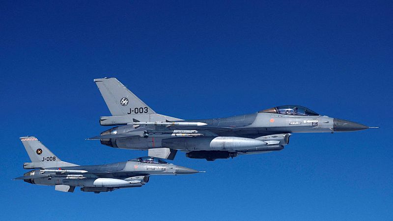 Estados Unidos empezará a entrenar a pilotos ucranianos en el manejo de F-16 en octubre