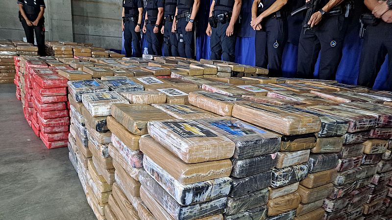 Incautados casi 9.500 kilos de cocaína en Algeciras, el mayor alijo de esta droga en España