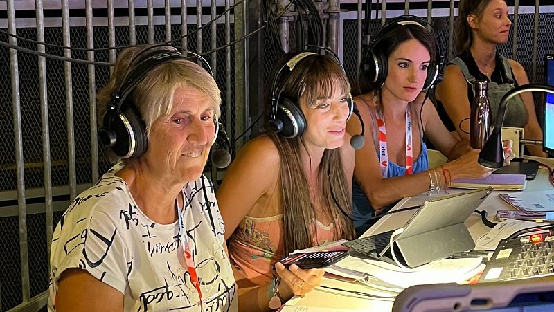 Paloma del Río 'cuelga' los microcascos: este es el emotivo momento de su despedida