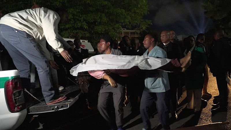 Al menos 12 muertos y 80 heridos tras una estampida en el estadio nacional de Madagascar