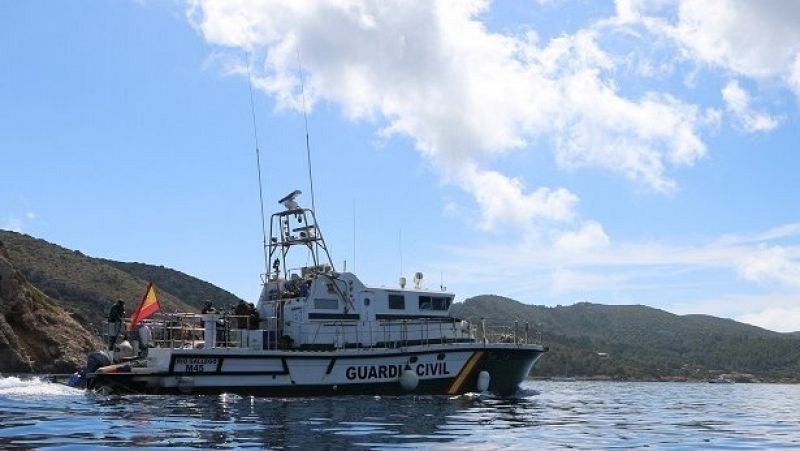 Salvamento Mar�timo busca dos tripulantes de un velero que zarp� este domingo de Cala Galdana, Menorca