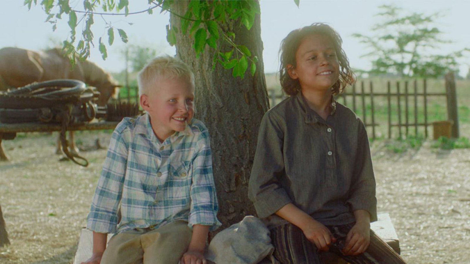 Antón, su amigo y la revolución rusa | Ver películas gratis en RTVE Play - Cine Club Play | Ver película