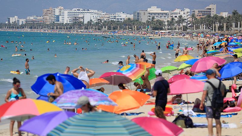 España recibió hasta julio 47,6 millones de turistas internacionales que gastaron casi 60.000 millones de euros