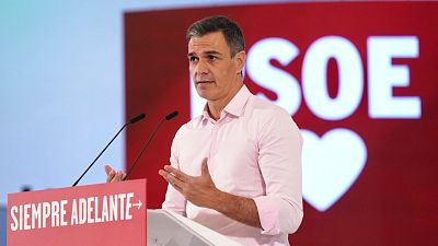 S�nchez califica de "fracaso anunciado" la investidura de Feij�o y le acusa de "asimilar" las pol�ticas de Vox