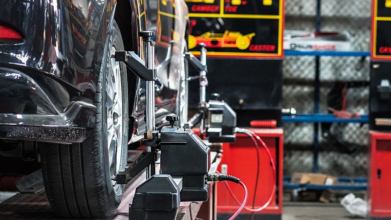 Impost sobre emissions de CO2: qui el paga i com fer-ho