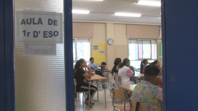 Novetats del nou curs escolar: menys alumnes i més docents