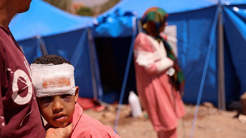 De Málaga a Marruecos, el viaje de dos sanitarios para atender heridos: "Llegan con pánico, con la mirada perdida"