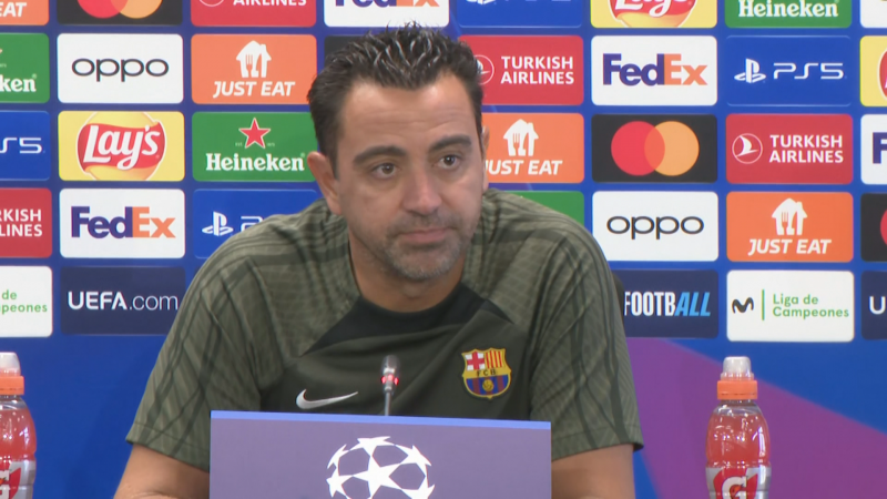 Xavi Hernández: "El objetivo es pasar de grupo y después ya hablaremos"