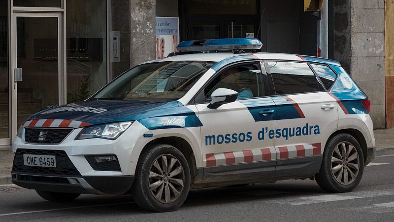 Seis mossos aceptan un año de cárcel por una agresión racista a un joven negro en Manresa