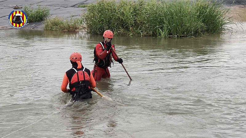 Siguen las labores de búsqueda de un hombre desaparecido por las intensas lluvias en Paterna