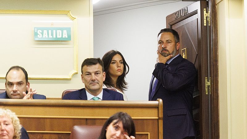 Vox presenta una enmienda para que todos los diputados usen obligatoriamente el castellano en el Congreso