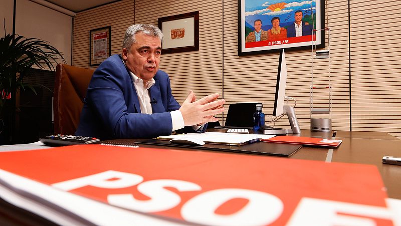 El PSOE responde a Guerra tras sus críticas a Sánchez: "Desleales son los que no respetan las mayorías del partido"