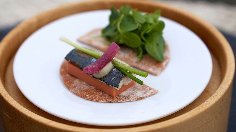 Receta de coca de sardina con tomate y verduras asadas de MasterChef Celebrity 8