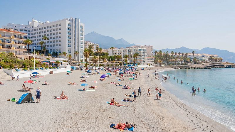 La llegada de un anticiclón dejará durante los próximos días "temperaturas excepcionalmente altas", de hasta 38 ºC