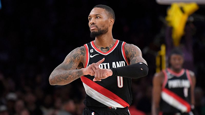 Bombazo en la NBA: Damian Lillard ficha por los Bucks de Giannis Antetokounmpo