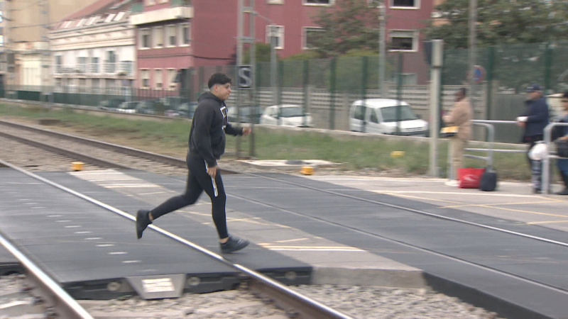 Els maquinistes de tren, al límit: 52 atropellaments a les vies per imprudències