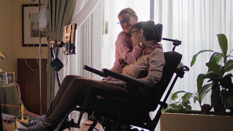 Nueva temporada 'De Seda y Hierro' en La 2: Historias reales sobre discapacidad, dependencia y salud mental
