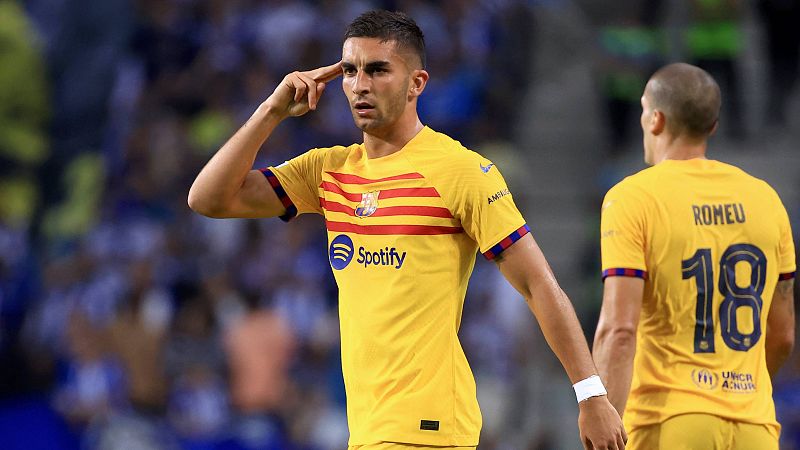 Oporto 0-1 FC Barcelona: Un gol de Ferran Torres saca al Barça, con muchos apuros, líder de su grupo