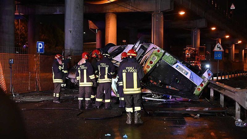 Al menos 21 muertos y 18 heridos en un accidente de autobús en Mestre, cerca de Venecia
