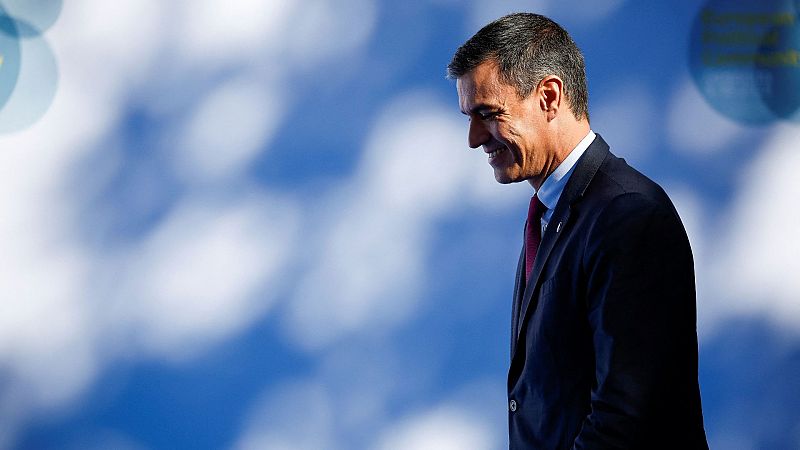 La "compleja" negociación de Sánchez lleva su investidura a noviembre con pasos hacia la amnistía