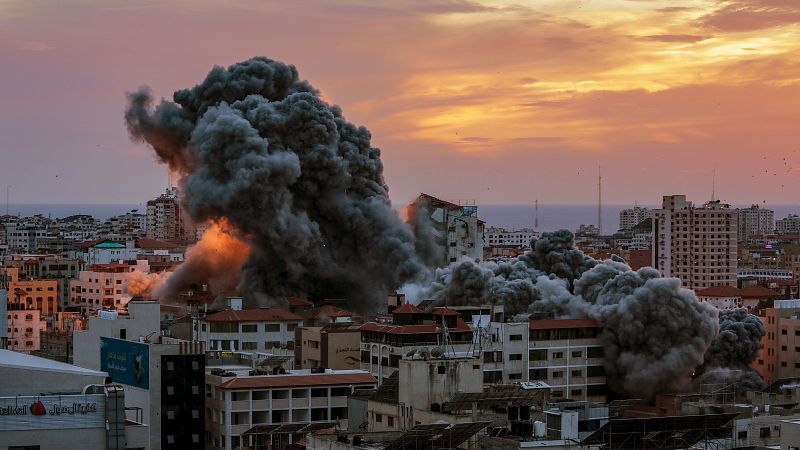 Bruselas anuncia revisión urgente de su financiación a Palestina y aclara que no suspende la ayuda humanitaria