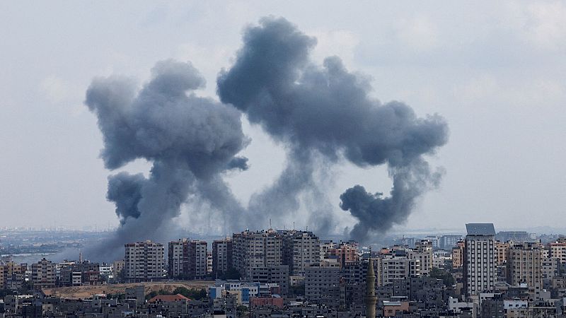 Hamás ataca con cohetes Ascalón mientras Israel asegura haber recuperado el control de la frontera de Gaza