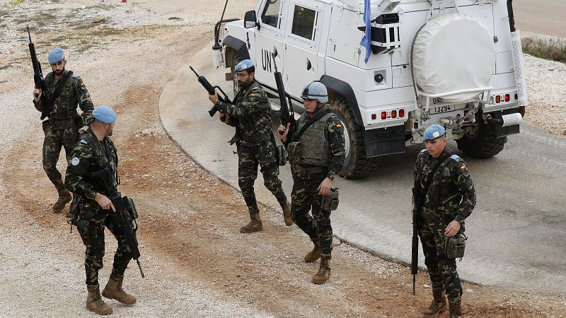 El riesgo para las tropas españolas si Hezbolá atacase la frontera libano israelí: "Estarían en una situación delicada"