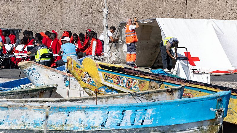 Al menos 812 migrantes llegan a Canarias en 11 embarcaciones en las últimas 24 horas